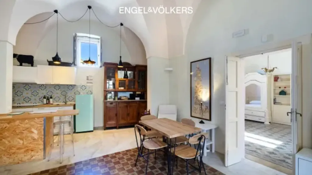 Salle à manger - Historic Palazzo with Terraces in Lecce