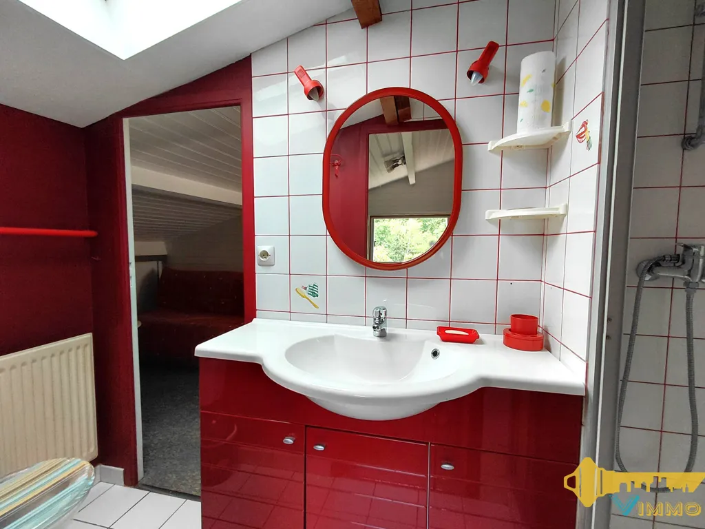 Salles de bain - Maison Contemporaine au Calme avec Jardin