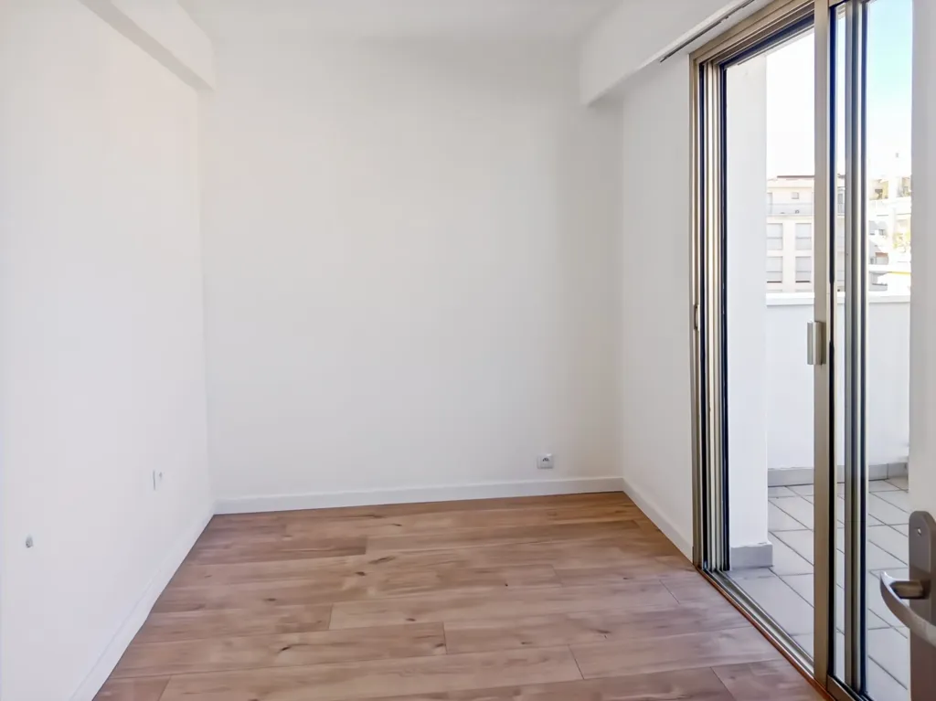 Cannes Apartment with Mountain View