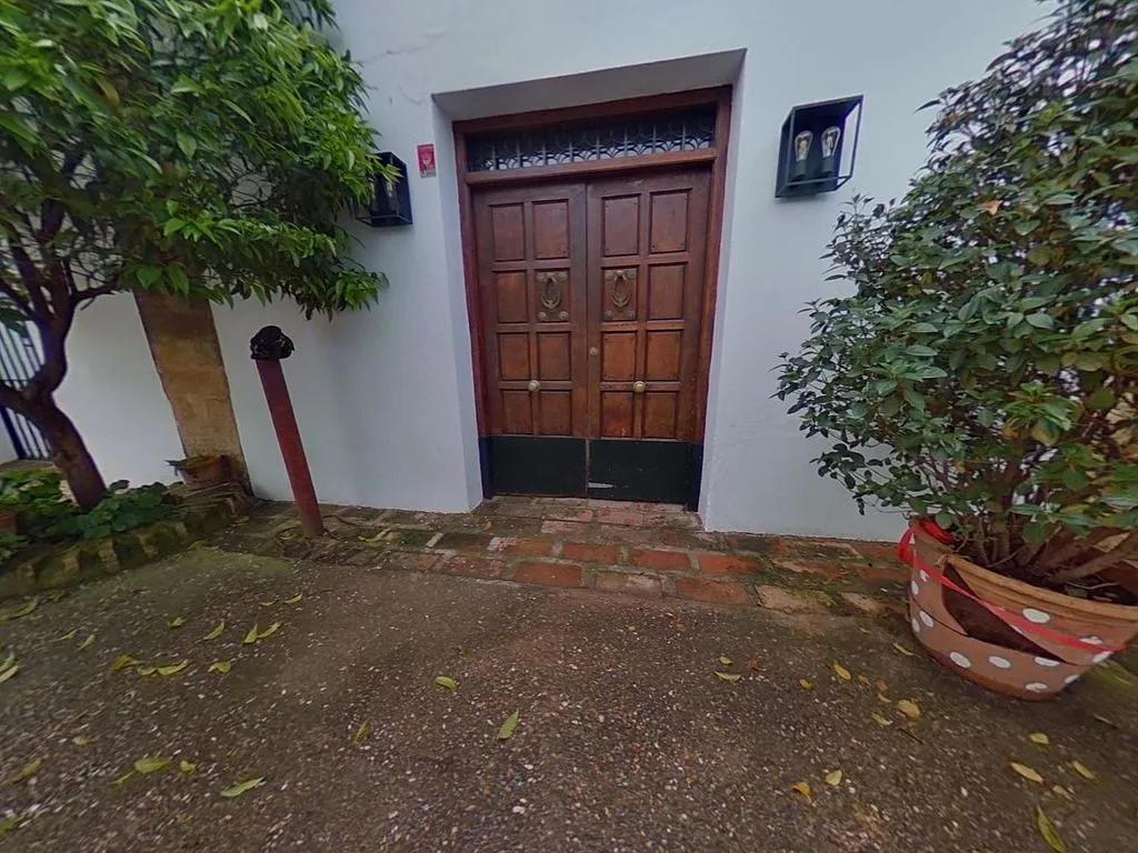 Giardino - Historic Palatial Chalet with Terrace in Posadas