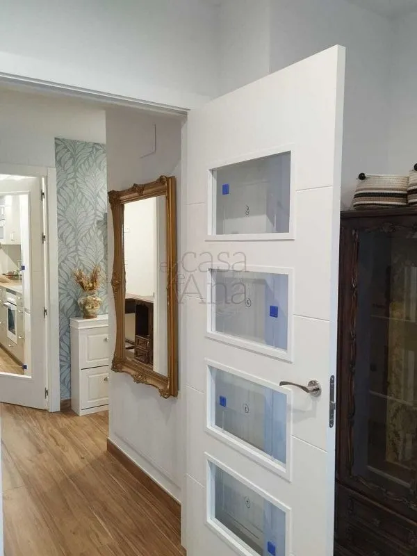 Esik - 3-Bedroom Apartment with Garage in Altamira