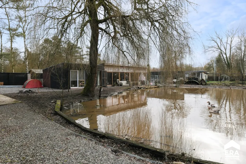 Giardino - Chalet with Pond in Herselt