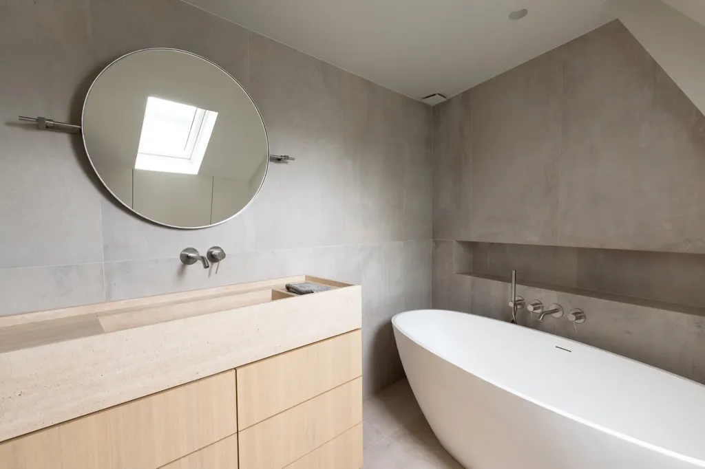 Salles de bain - Penthouse Art Déco avec Terrasses à Paris 17ème