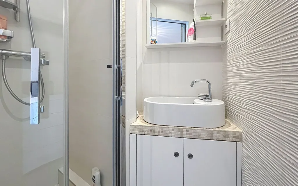 Vannitoad - Apartment with Pool in Boulouris, Saint-Raphaël
