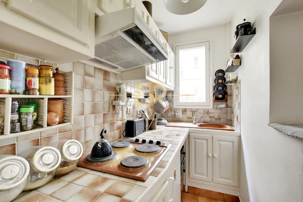 Cucina - Charming Flat with Courtyard View in Montparnasse