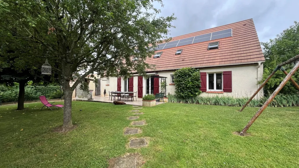 7-toaline maja asukohas Précy-sur-Oise