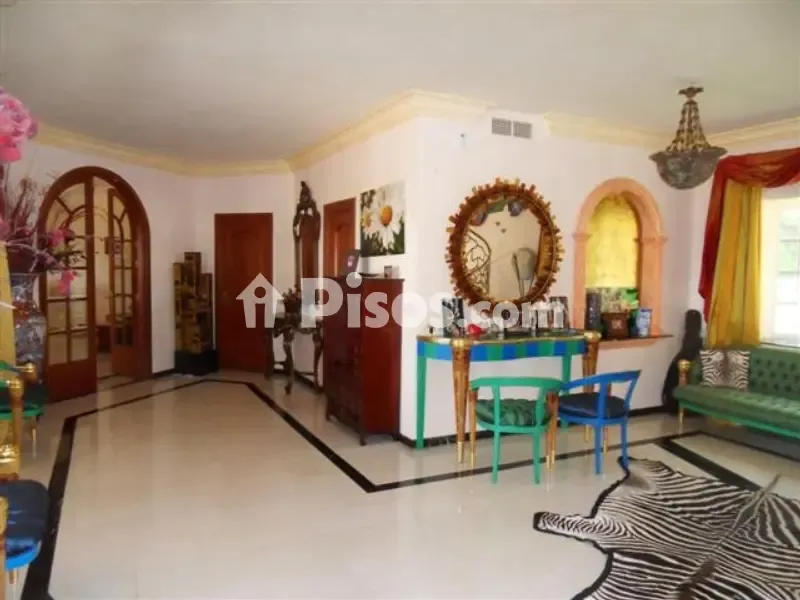 Living Room - Luxury Mansion with Pool near La Quinta