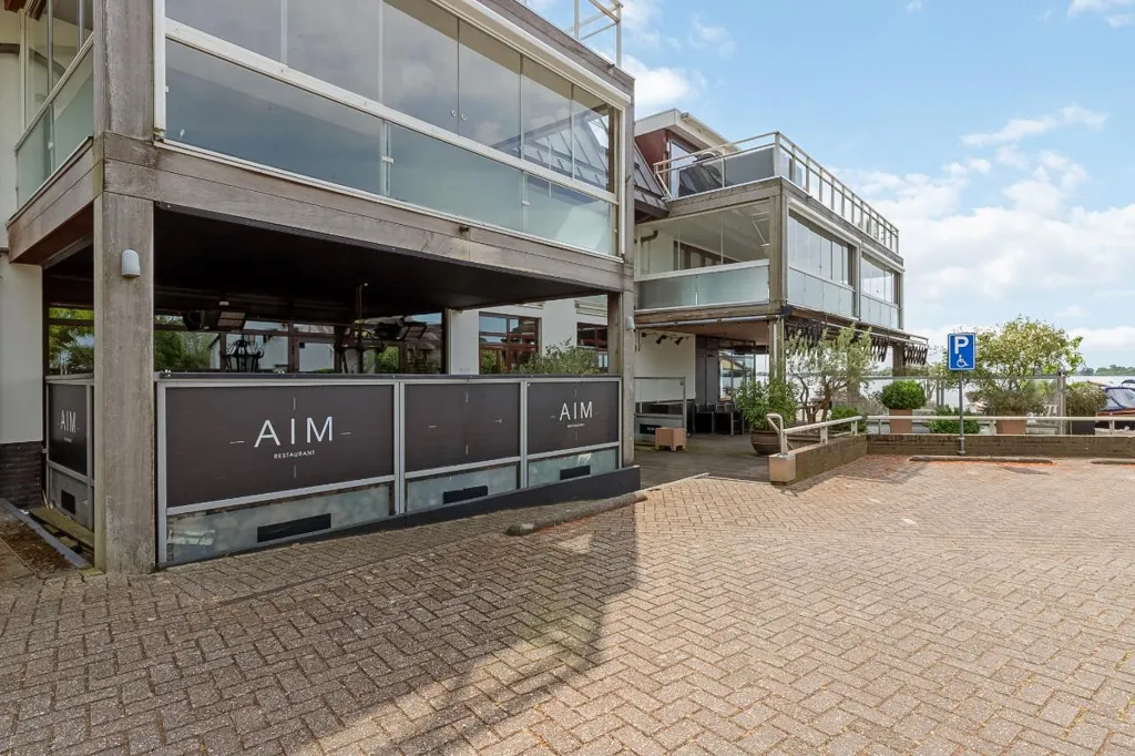 3-toaline korter asukohas Loosdrecht