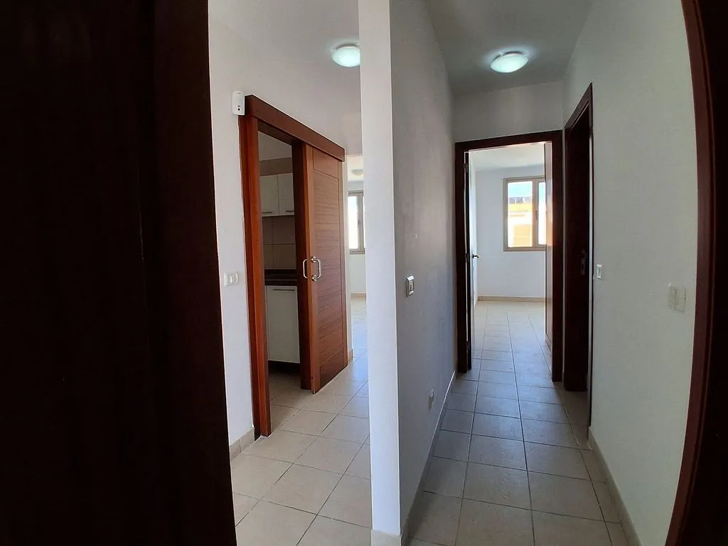 hallway_entrance