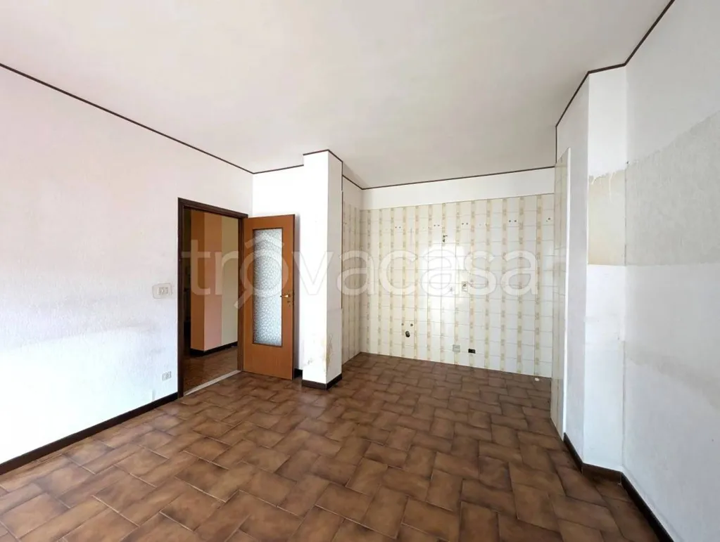 Toad - Apartment with Double Exposure in Boves