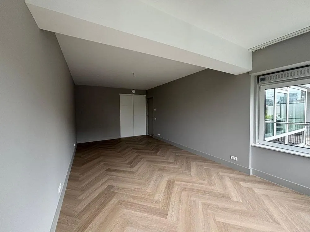 Toad - Renovated Apartment with Balcony in Rotterdam