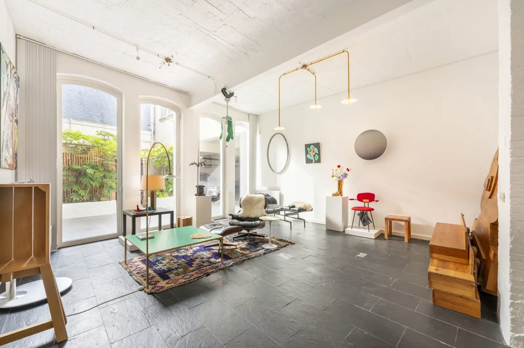 Soggiorno - Loft with High Ceilings in Central Antwerp
