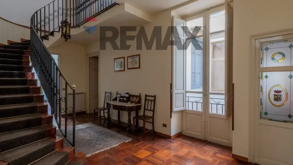 Toad - Two-Level Apartment with Balcony in Palermo
