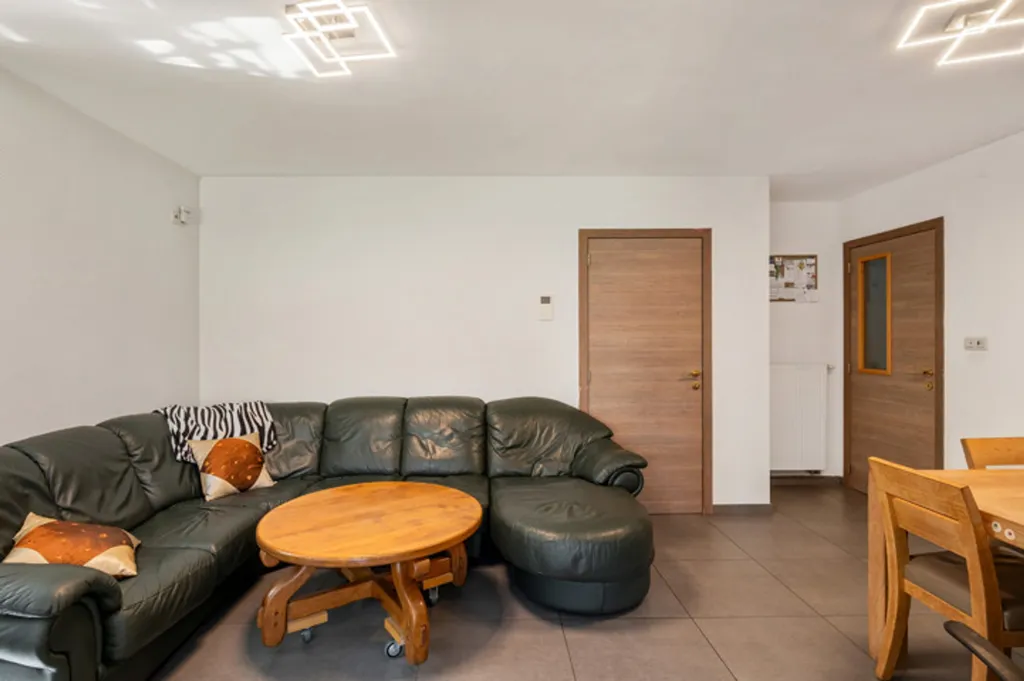 Elutuba - Spacious Apartment with Garden in Mol
