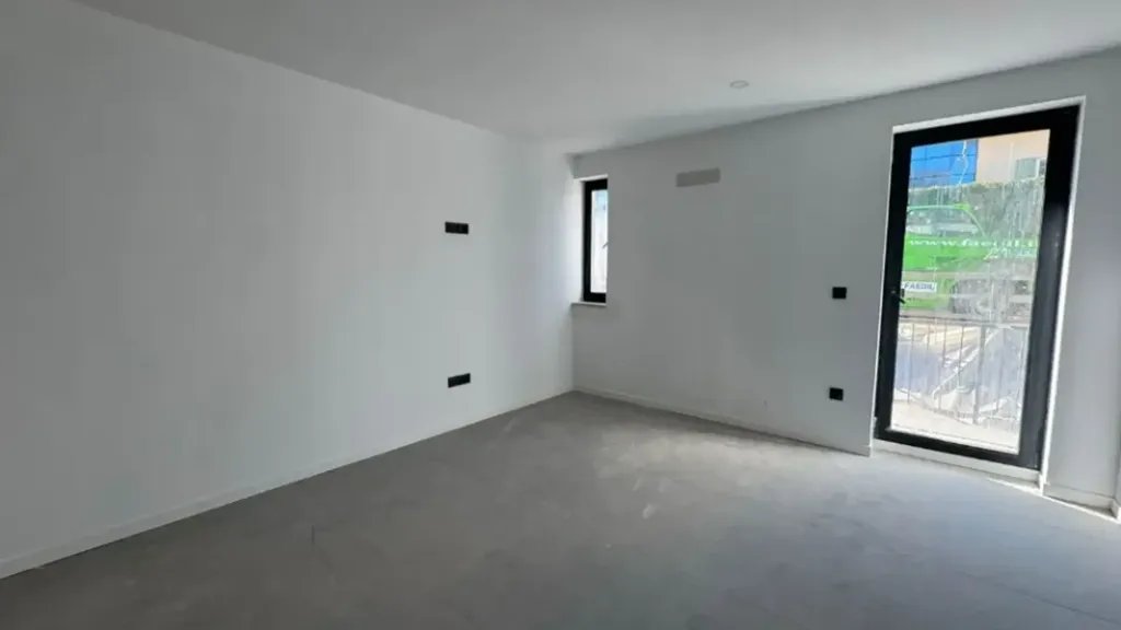 Rooms - Modern Bungalow with Balcony in Paratico