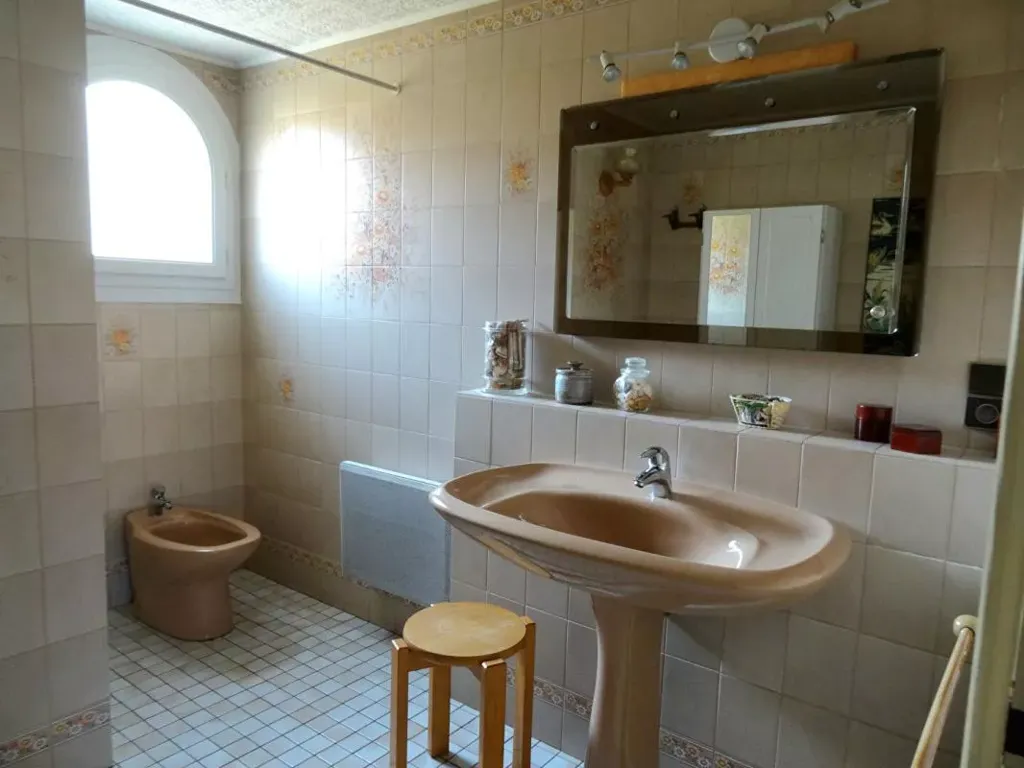 Vannitoad - Spacious House with Annexe in Andernos Centre