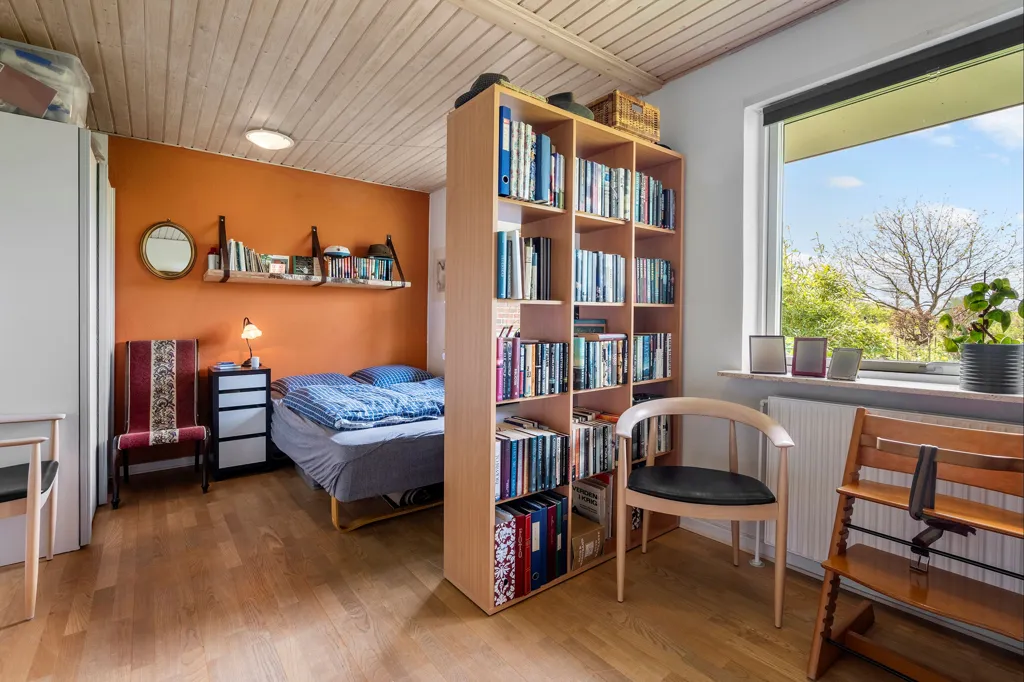 Office - Detached Villa with Garden in Ringkøbing