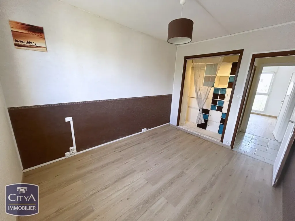 Pièces - Appartement lumineux avec 3 chambres au sud du Mans