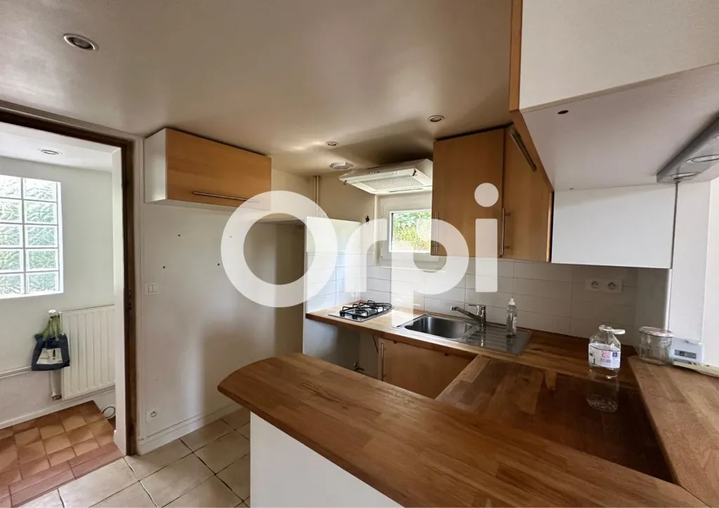 Kitchen - Charming House with Terrace in Villemoisson-sur-Orge