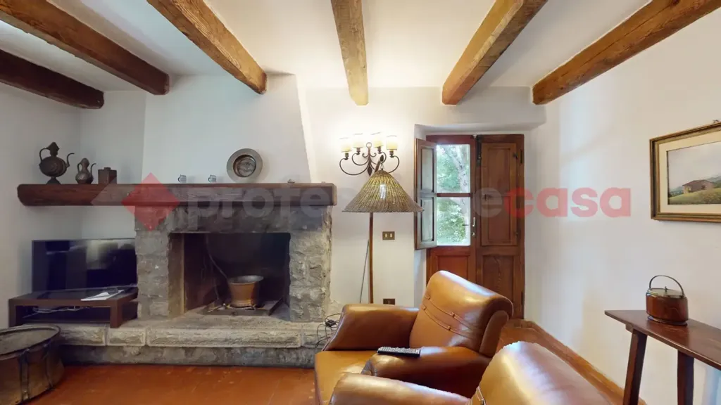 Elutuba - Rustic House with Pool in Castiglione Di Garfagnana