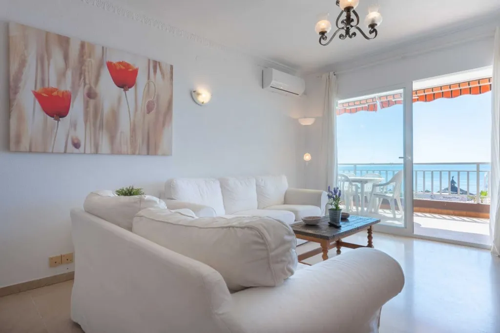 Elutuba - Beachfront Flat with Terrace in Los Boliches