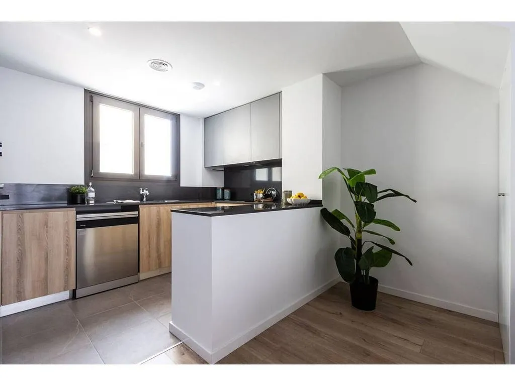 Köök - Duplex with Terrace in Vallparadís