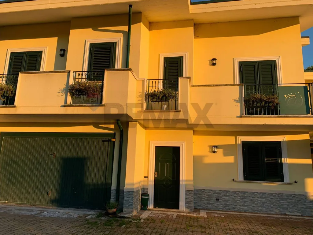 Extérieur - Modern Villa with Panoramic Terrace in Cervaro