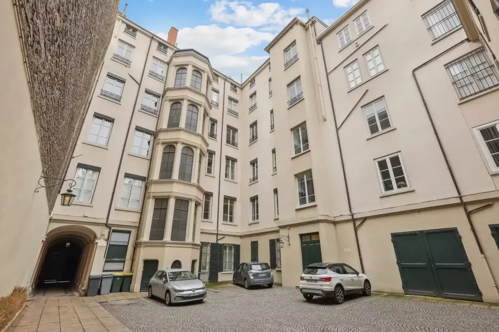 Aed - Luxury Flat with Historic Charm in Lyon