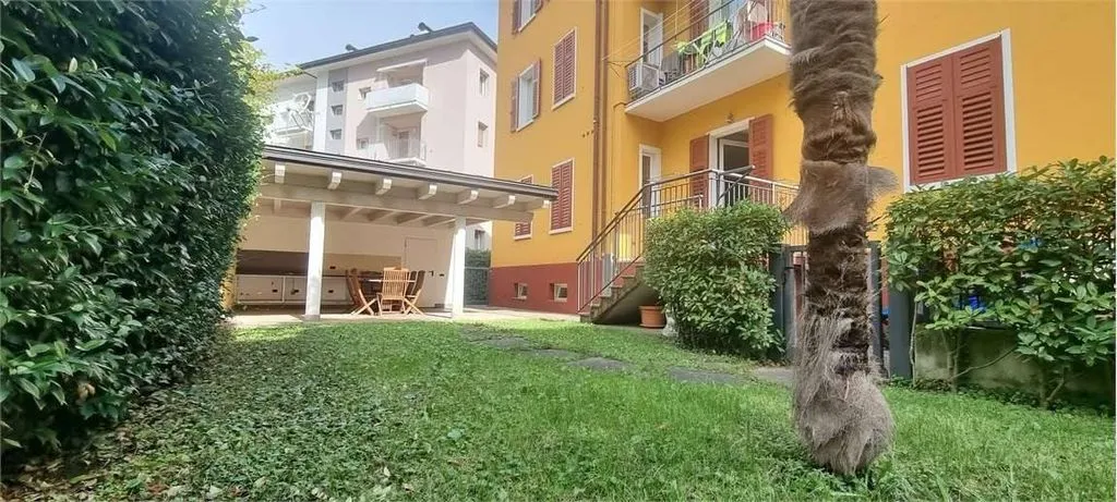 Jardin - Luxury Apartment with Private Garden in Rovereto