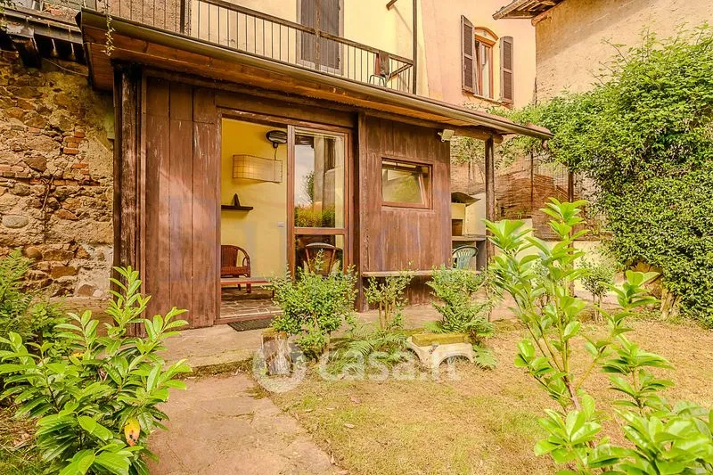 Jardin - Modern Bilocale with Garden in Villa del Bosco