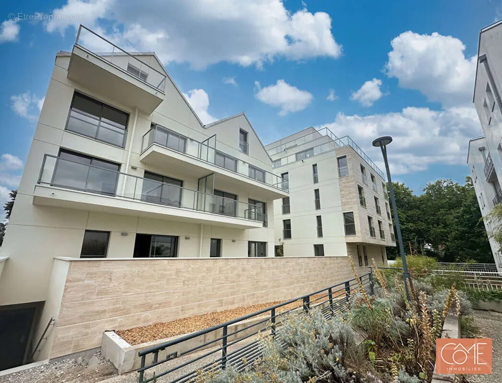 Extérieur - Appartement Neuf de Standing près du Métro Anatole France