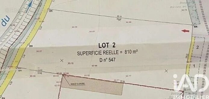 810 m² Plot with Viability in Sorigny