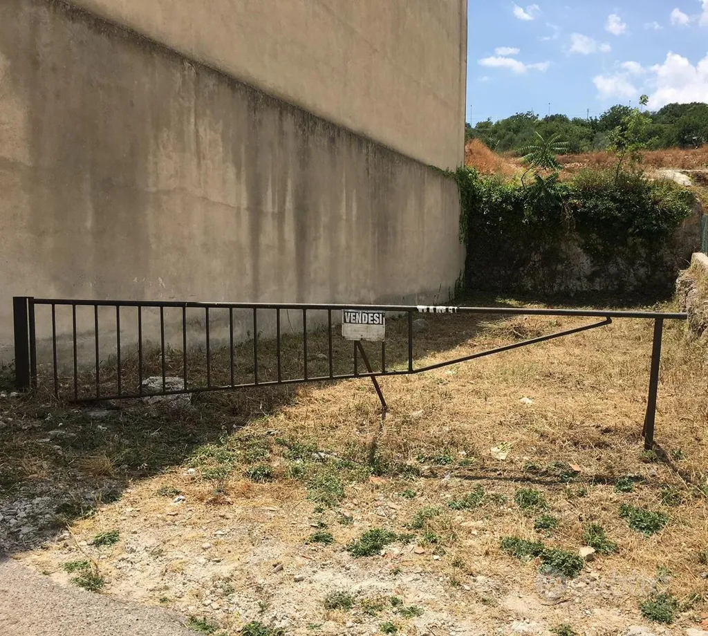 Jardin - Buildable Plot with Panoramic View in Contrada Garofalo