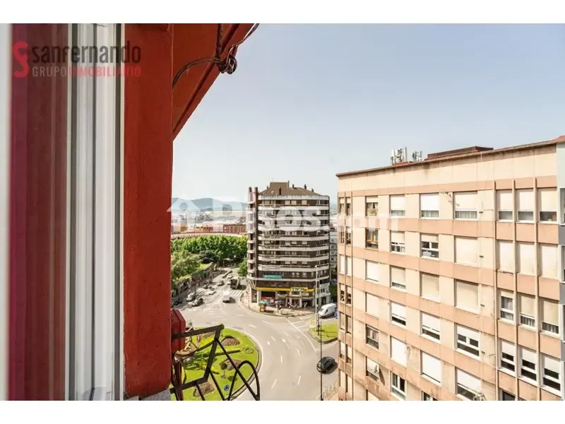 Balcon - Apartment with Elevator in Calle José Hierro
