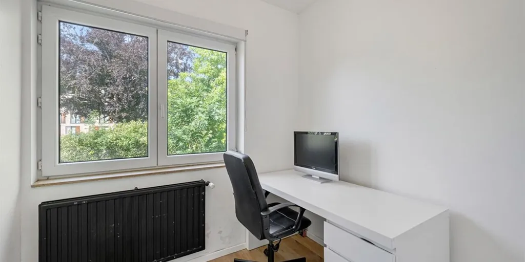 Studio - Half-Open House with Garden in Quiet Area