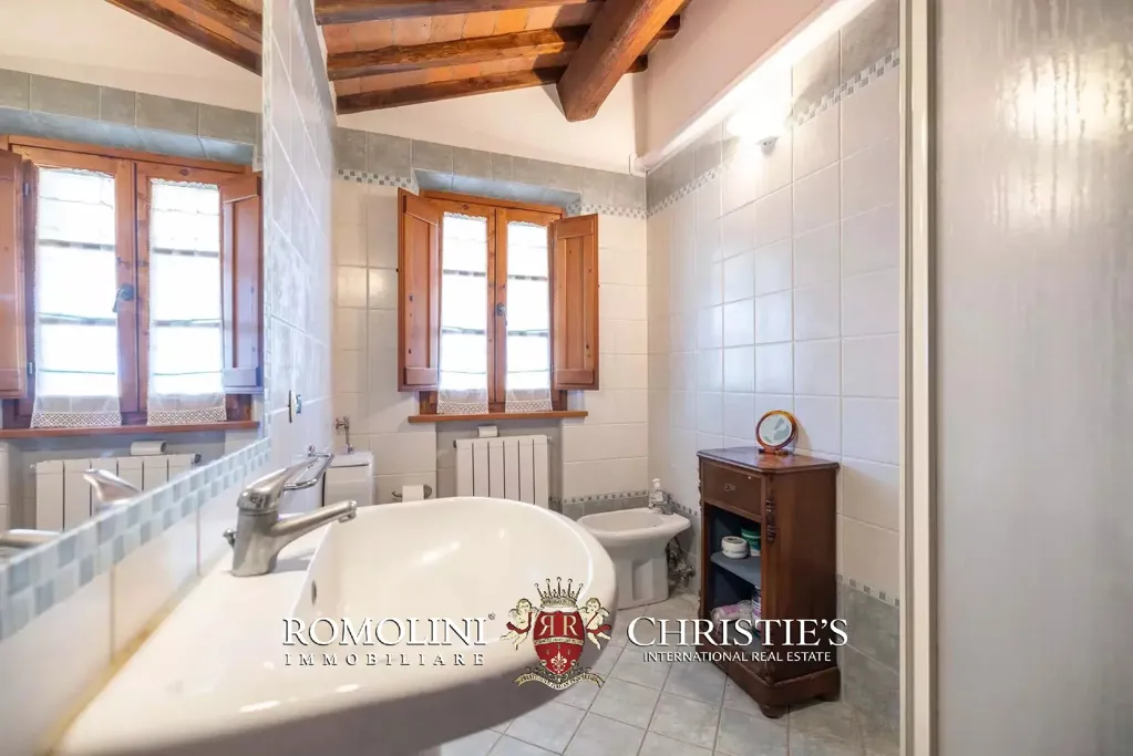 Salles de bain - Villa with Pool and Vineyard in Certaldo, Tuscany