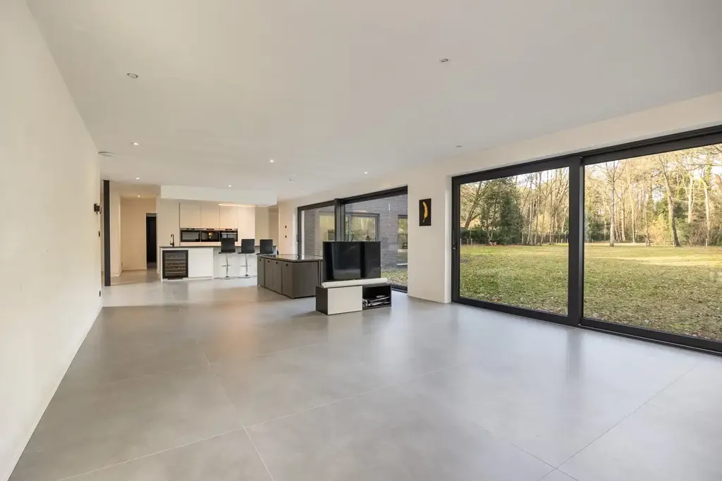 Séjour - Villa Moderne à Personnaliser avec Vue sur Jardin à Proximité de la Nature