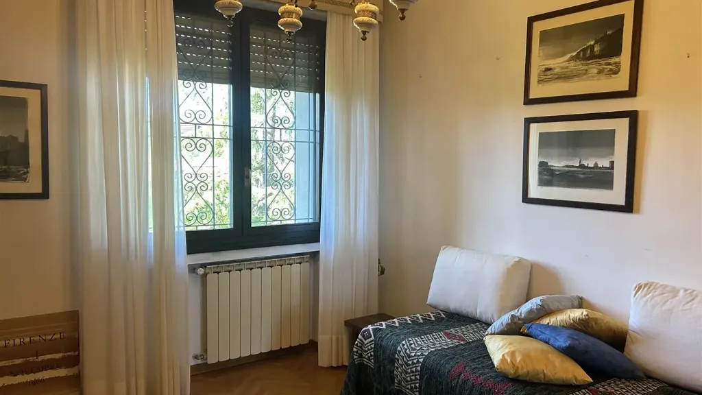 Magamistoad - Panoramic Apartment with Balcony in Florence