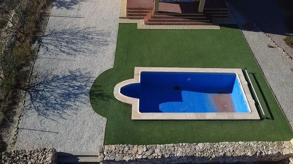 pool_area