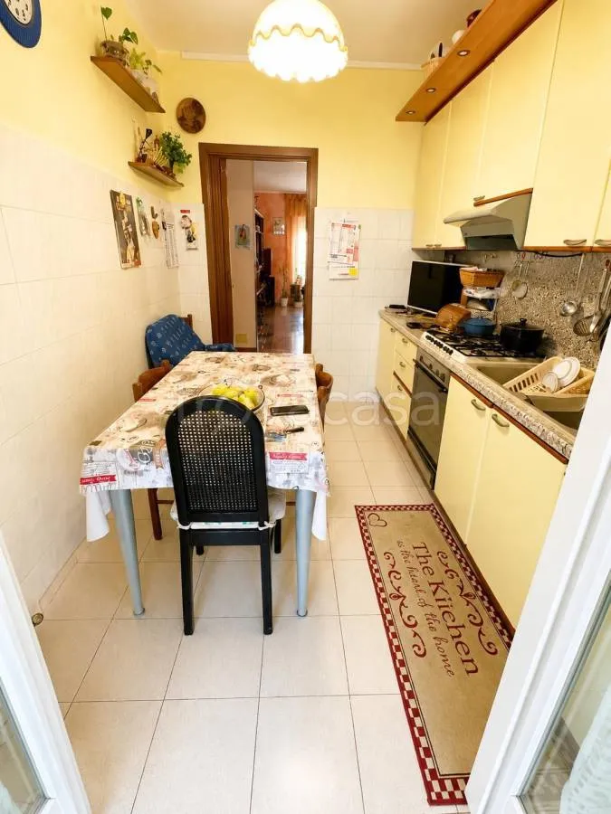 Salle à manger - Apartment with Balcony in Monte Marenzo