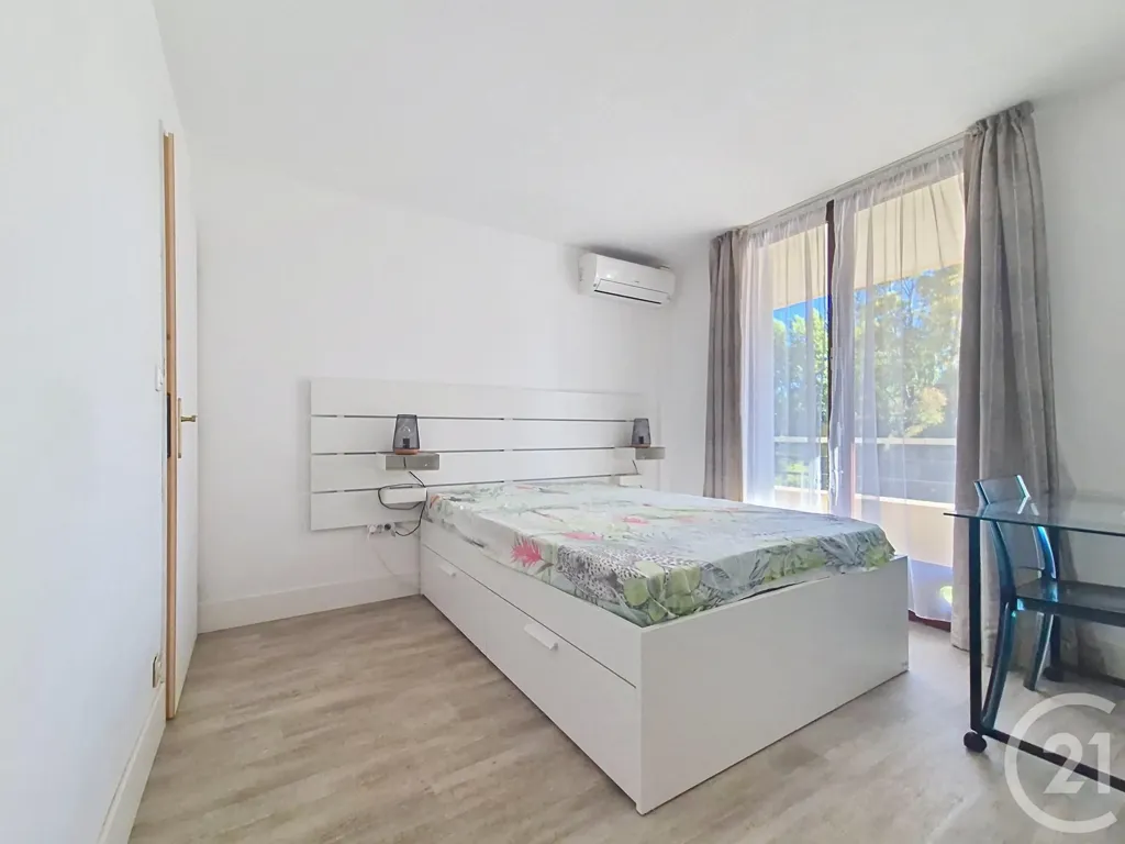 Magamistoad - T2 Apartment with Sea View in Fréjus Plage