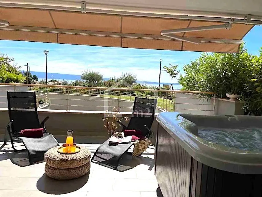 Terrazza - Modern Apartment with Sea View in Split