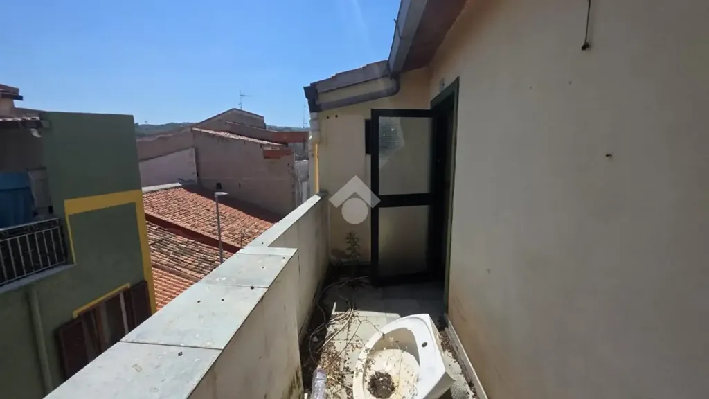 Rõdu - Three-Bedroom Apartment with Terrace in Sorso