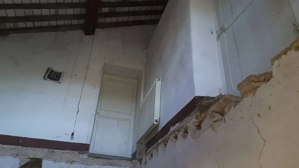 Pièces - Rustic House with Olive Grove in Vicopisano