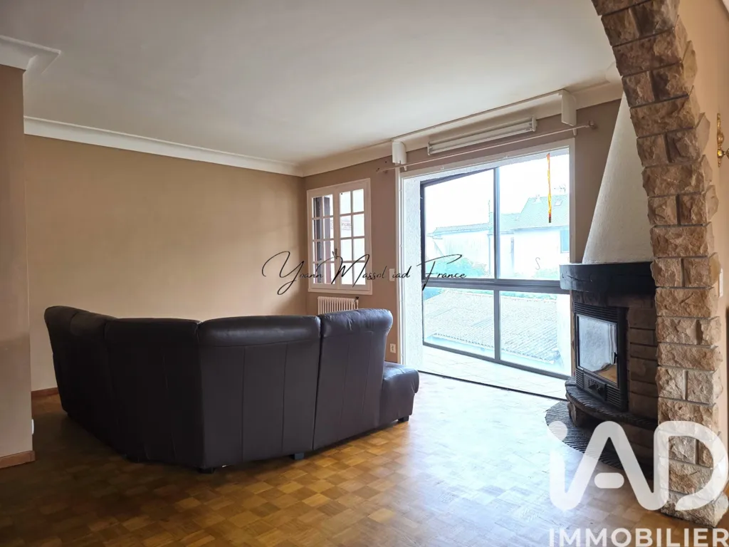 Elutuba - Maison with Fireplace in Réquista