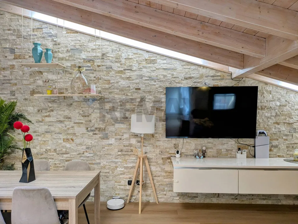 Séjour - Penthouse with Terrace in Pian Camuno