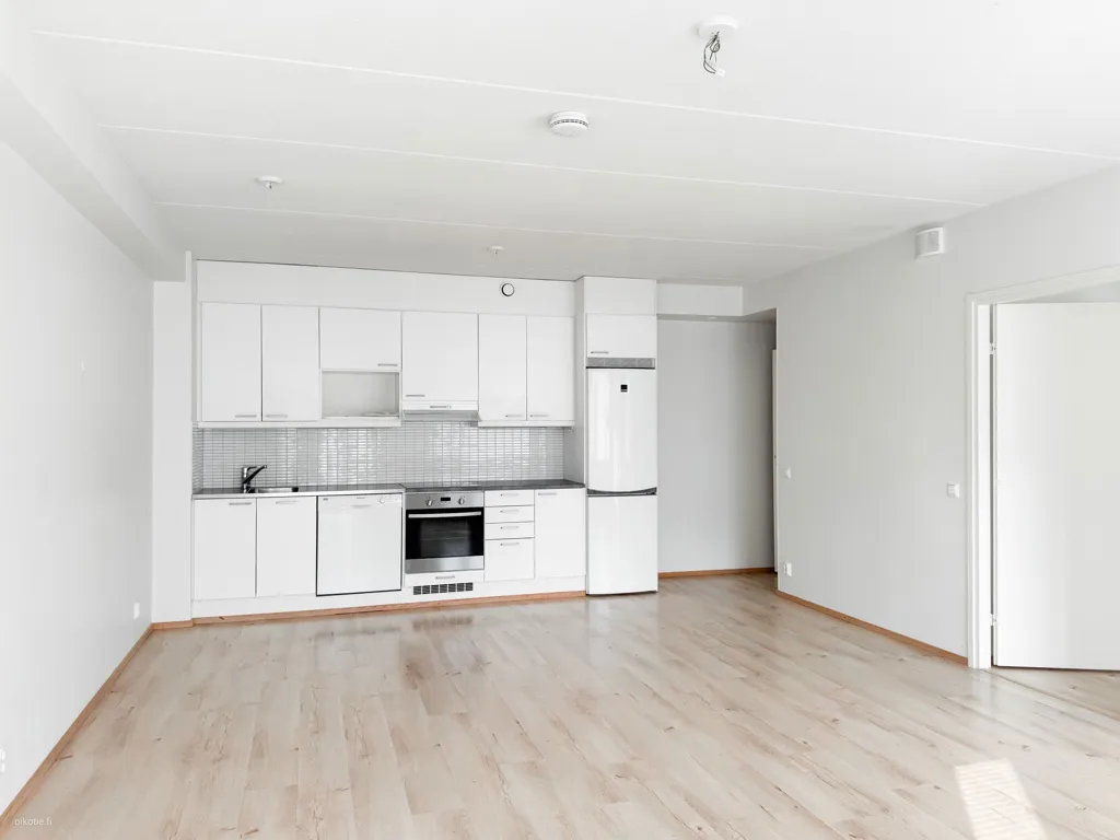 Cucina - Modern Flat with Balcony in Rastila, Helsinki