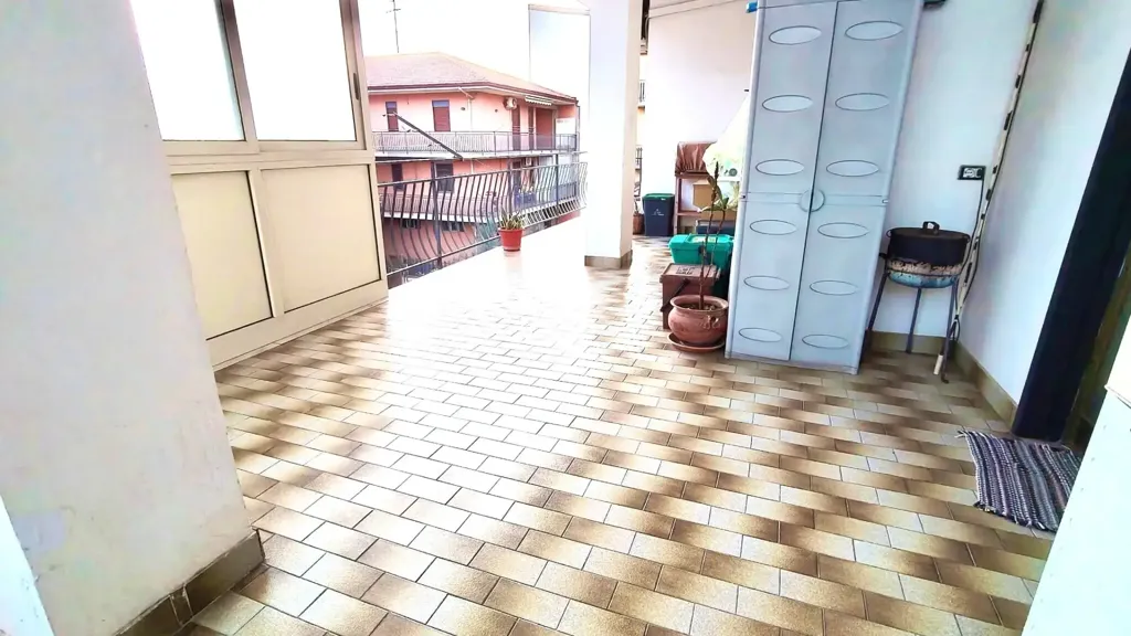 Esik - Semi-detached Apartment with Balcony in Misterbianco