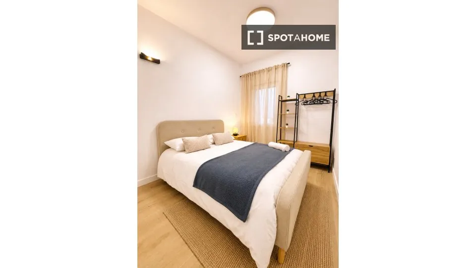 Chambres - Amueblado Flat with Terrace in Palacio, Madrid
