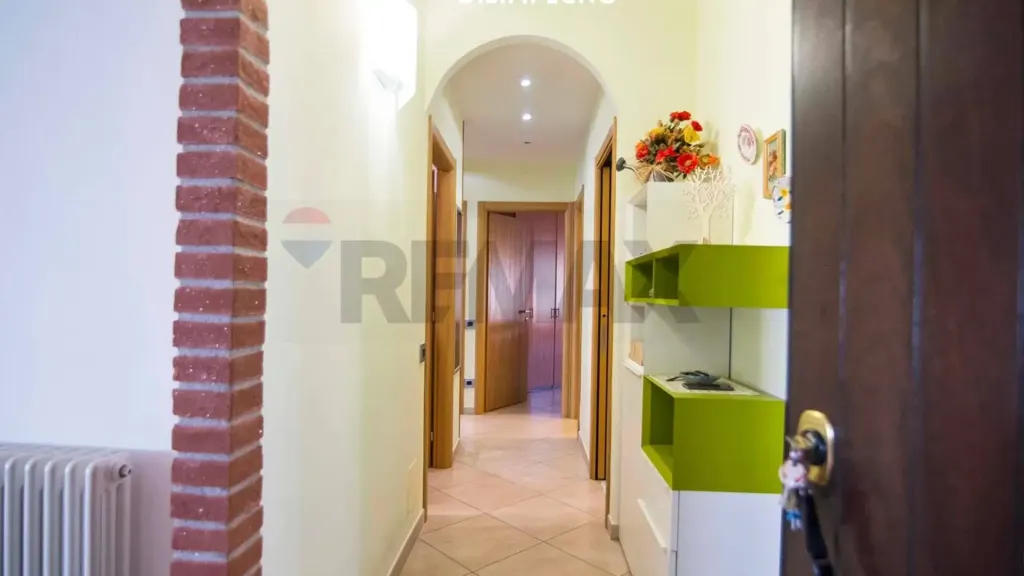 Entrée - Three-Bedroom Apartment with Terraces in Roccastrada